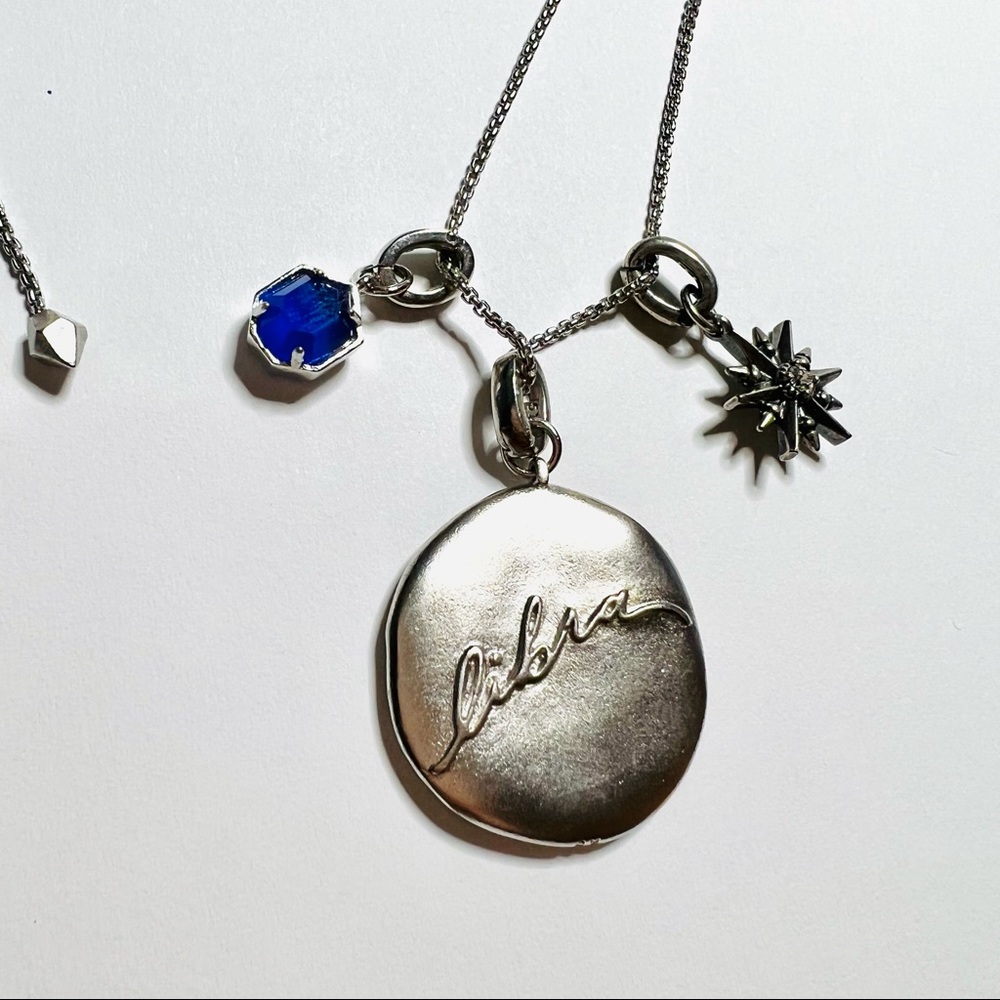 NWT KENDRA SCOTT HOROSCOPE LIBRA CHARM COIN PENDANT NECKLACE - Picture 8 of 9